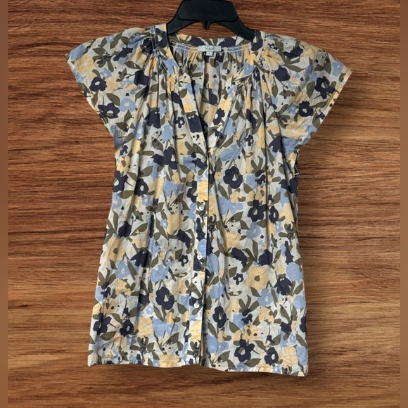 Like new! Rails Alena Top
Mod Floral - Picture 2 of 10